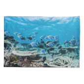 熱帯ビーチ |サンゴの中のチョウザメ 枕カバー (裏面)