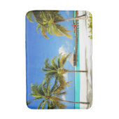 熱帯ビーチ |モルディブ、アイランド&ラグーン バスマット (正面縦)