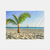 熱帯ビーチ | Sailboat, Palm Tree, Aruba フリースブランケット (正面(横))