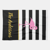 熱帯ピンクのフラミンゴオンブラックとホワイトストライプ キッチンタオル (横)