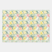 熱帯ピンク色の黄色いハイビスカスの花 ラッピングペーパーシート (正面)