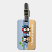 熱帯ペンギンのカップルのフラの海賊島のビーチ ラゲッジタグ (正面縦)