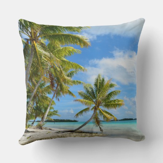 熱帯ヤシの木の白い砂のビーチの装飾用クッション クッション (裏面)