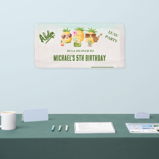 熱帯ルアウ（ハワイ式宴会）パイナップルビーチ誕生日 横断幕 (トレードショー)