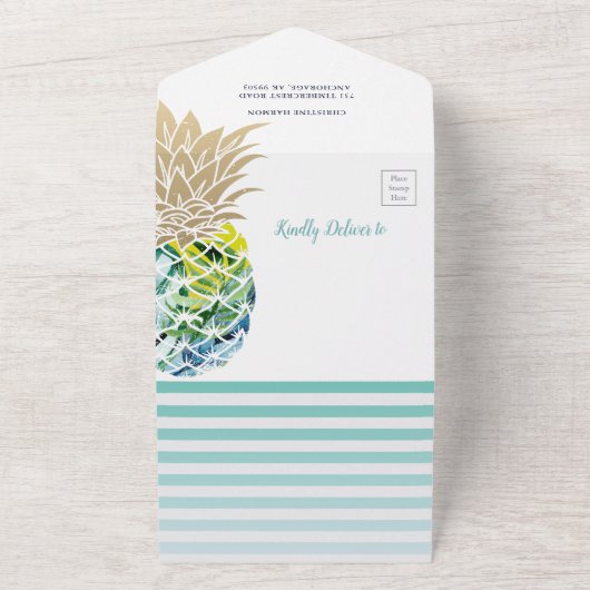 熱帯ルアウ(ハワイ式宴会)パイナップルベビーシャワーおむつラッフル オールインワン招待状 (外側)