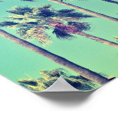 熱帯ヴィンテージパームツリーズオンティール（緑がかった色）グリーン ポスター (角)