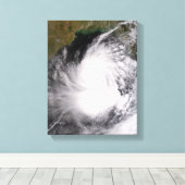 熱帯低気圧ナルギス キャンバスプリント (インサイチュ (ウッドフロア))