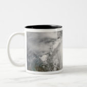 熱帯低気圧ビリー ツートーンマグカップ (左)