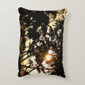 熱帯写真:木の間の夕日 アクセントクッション (裏面(縦))