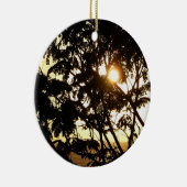 熱帯写真：木の間の夕日 セラミックオーナメント (右)