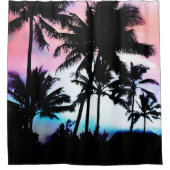 熱帯夏のヤシの木のピンクの青い日没の空 シャワーカーテン (正面)