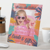 熱帯夏の誕生日カードとギフトテーブルのサイン 台座サイン (インサイチュ)