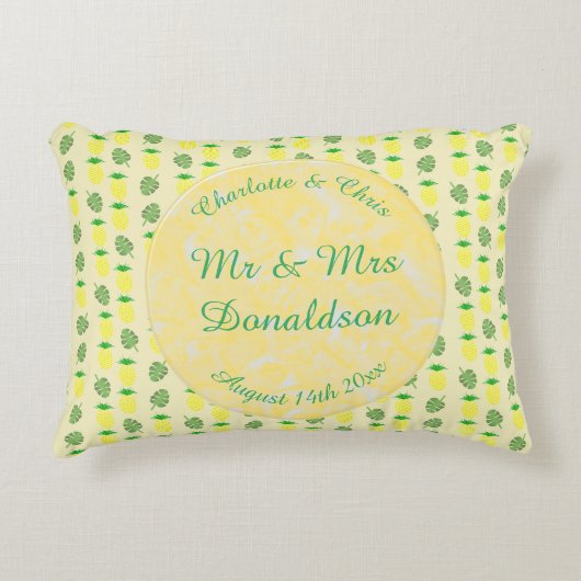 熱帯夏結婚のパイナップルとパーム葉の アクセントクッション (正面)