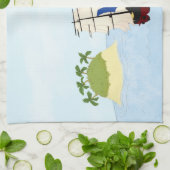 熱帯島近くの海で船が戦う キッチンタオル (折り畳み)