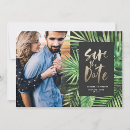 熱帯性のヤシの葉と金ゴールドの葉の写真 セーブザデート