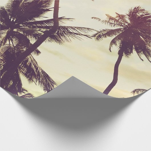 熱帯性ビーチの背景とヤシの木のシルエット ラッピングペーパー (角)