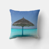 熱帯性ビーチ(茅葺き傘結婚) クッション (裏面)