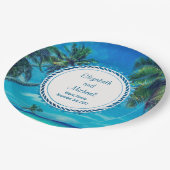 熱帯性ヤシの木のある砂浜の白い結婚ビーチ ペーパープレート (アングル)