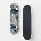 熱帯性低気圧の緩やかな連鎖 スケートボード (正面)