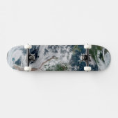 熱帯性低気圧の緩やかな連鎖 スケートボード (横)