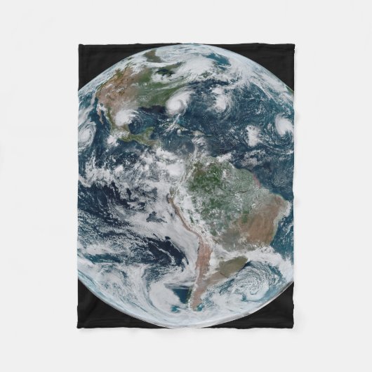 熱帯性低気圧の緩やかな連鎖 フリースブランケット (正面)