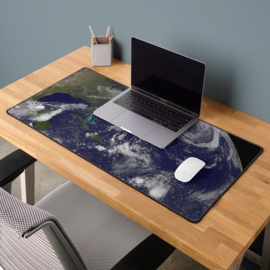 熱帯性低気圧カティア、リー、マリア、ネイト。 デスクマット (オフィス2)