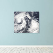 熱帯性嵐ボリス・クリスティナ キャンバスプリント (インサイチュ (ウッドフロア))