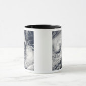 熱帯性嵐ボリス・クリスティナ マグカップ (中央)