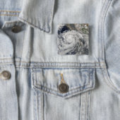 熱帯性風雨エミリア 缶バッジ (インサイチュ)