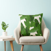 熱帯植物の緑葉のアイボリー クッション (椅子)