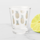 熱帯水色パイナップルシームレスパターン ショットグラス (裏面)