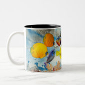 熱帯海カラフル魚コーラルリーフブルー海 ツートーンマグカップ (左)