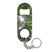 熱帯緑の熱帯雨林の天蓋を通る日光 キーホルダー栓抜き (裏面)