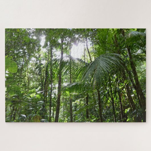 熱帯緑の熱帯雨林の天蓋を通る日光 ジグソーパズル (横)