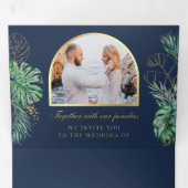 熱帯金ゴールドモンステラパーム海軍QRコード結婚ズ 三つ折り招待状 (内部最初)