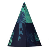 熱帯雨林、ジャガー夕べ背景。 パーティーハット (裏面)