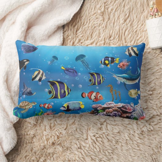 熱帯魚が海底を泳ぐ ランバークッション (ブランケット)
