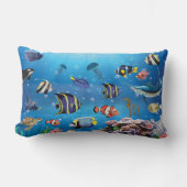 熱帯魚が海底を泳ぐ ランバークッション (正面)