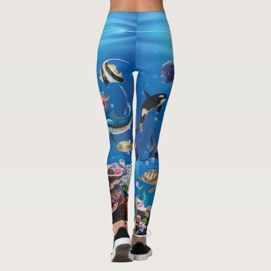 熱帯魚が海底を泳ぐ レギンス (裏面)