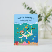 熱帯魚とシュノーケリングをする少年の誕生日パーティー インビテーションポストカード (スタンド正面)
