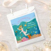 熱帯魚の女の子とシュノーケリング誕生日パーティー フェイバーバッグ (クリップ留めされた状態)