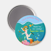 熱帯魚の女の子とシュノーケリング誕生日パーティー マグネット (正面/裏面)