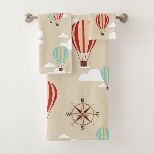 熱気の気球及びかわいい雲の冒険 バスタオルセット (インサイチュ)
