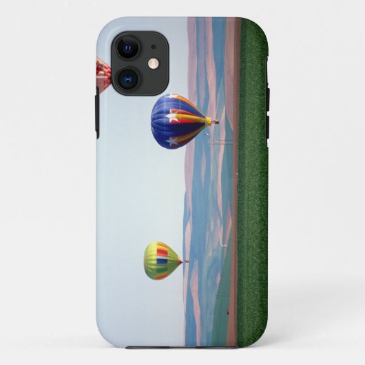 熱気カラフル球が小麦の上に浮かぶ Case-Mate iPhoneケース (裏面)