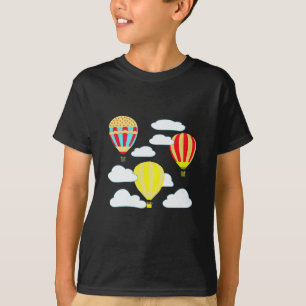 熱気球で高く上昇するおもしろい Tシャツ