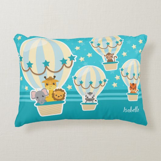 . .熱気球に飛んでいるうっとりするかわいいジャングル動物 アクセントクッション (正面)