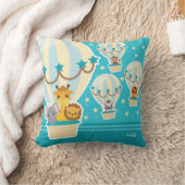 . .熱気球に飛んでいるうっとりするかわいいジャングル動物 クッション (ブランケット)