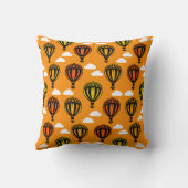 熱気球パターン（の模様が）ある球 クッション (裏面)