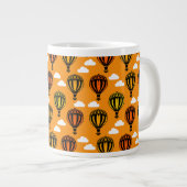 熱気球パターン(の模様が)ある球 ジャンボコーヒーマグカップ (正面右)