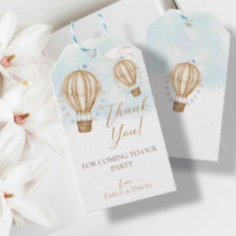 熱気茶色の風船の青いフラグが雲感謝していする ギフトタグ